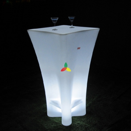 GF345 Cocktail table